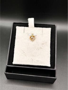 10K Yellow Gold pendant